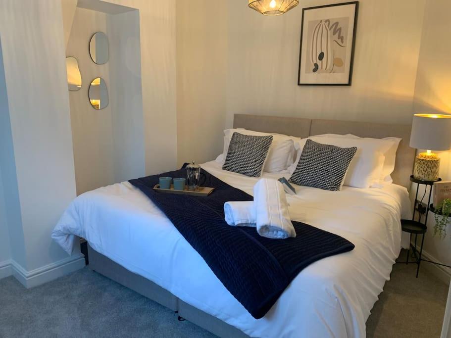 Alto - Lovely 2 Bedroom Serviced Apartment Bristol By Mint Stays Exterior photo